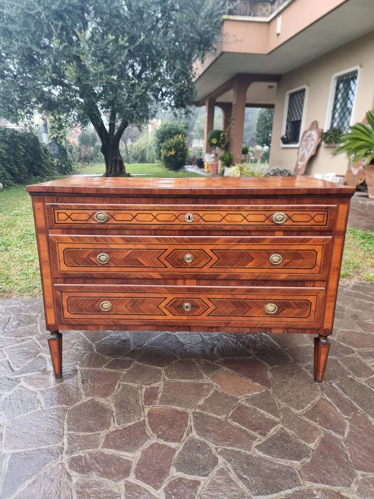 Cassettone emiliano