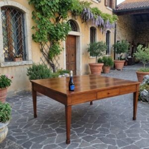 Tavolo antico noce